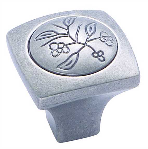 BP-4475-WN New Royal 1-1/8'' Leaf Knob