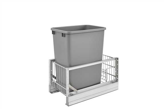 Single 35 Quart  Aluminum Bottom Mount Pullout Waste Container w/Soft-Close (18'' Depth)