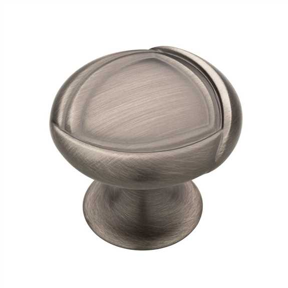 P27762-904-C Emmy 1-1/2'' Knob - Heirloom Silver